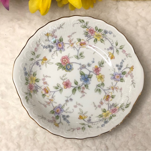 Vintage “Andrea” Floral Chintz w/Gold Trim By Sadek 3pc Party Server - Picture 6 of 16